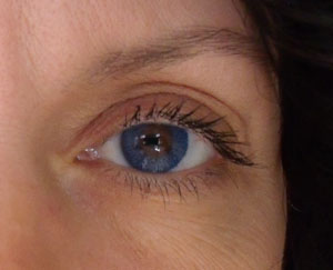 96 acuvue 2 colours